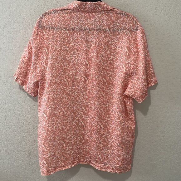 SOLID & STRIPED The Cabana Shirt, Abstract Floral Pink, Size M - Picture 8 of 9